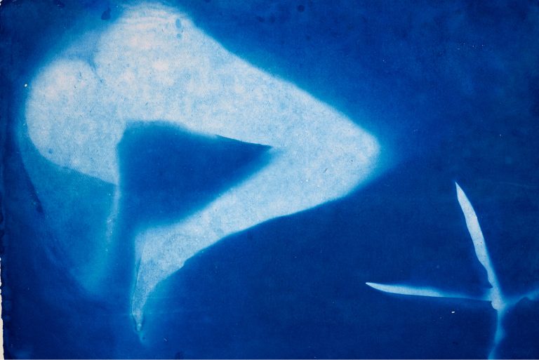 O.T. 2 (Schere), "Das ozeanische Gefühl – Armory", Kontaktprint auf Bütten, 69 x 103 cm, 2023, Unikat